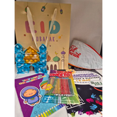 Eid cadeaupakket Spelen met speelgoed en lekkernijen in cadeauzakje